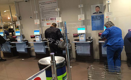 荷兰OH超市自助零售终端机