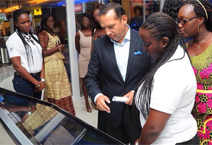 红外触控一体机的正确保养方法