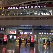 数字标牌广告机怎么放广告