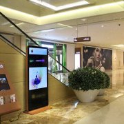 广州液晶广告机厂家